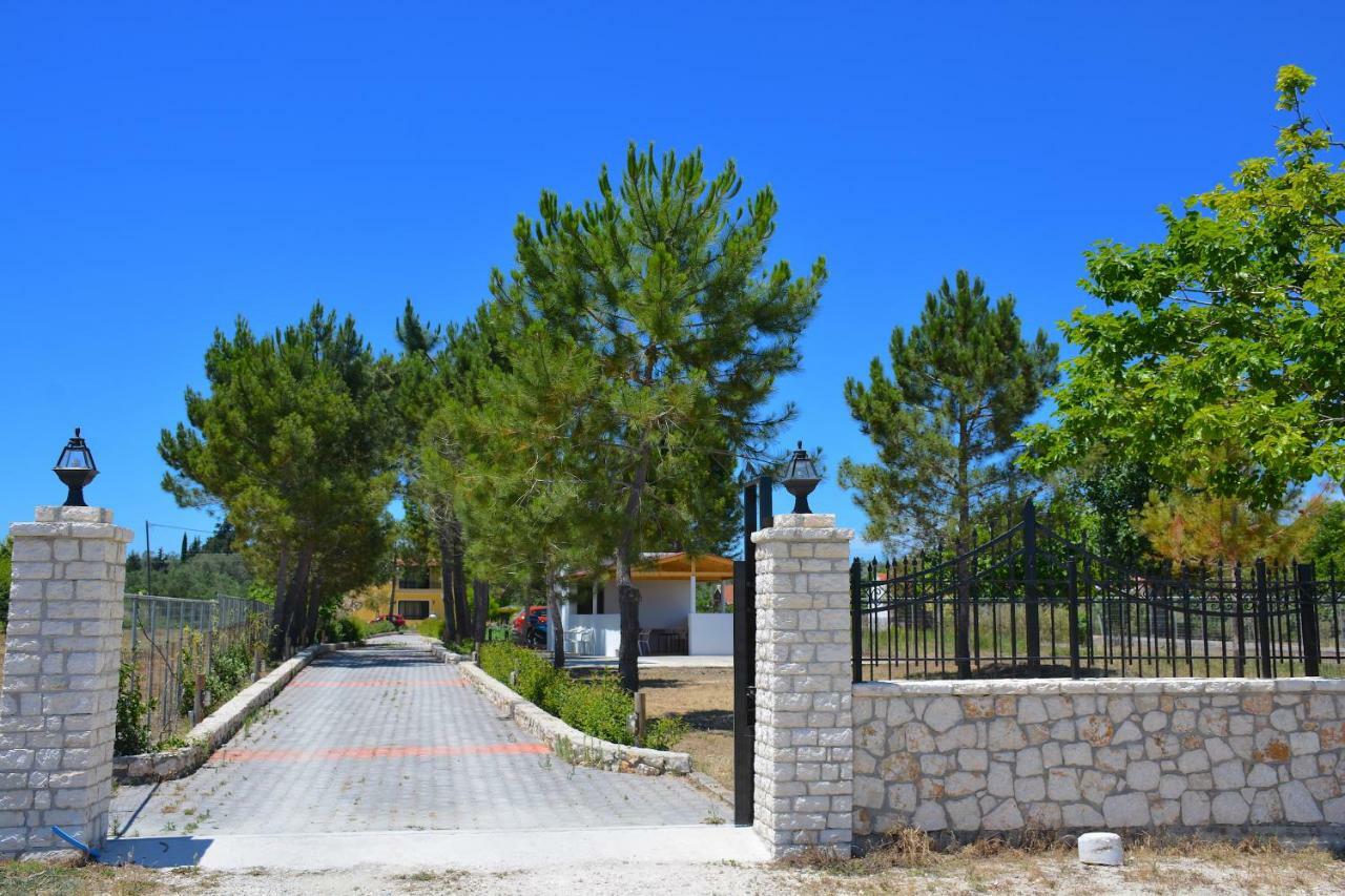 Alexandra Apartments Melíkia Kültér fotó